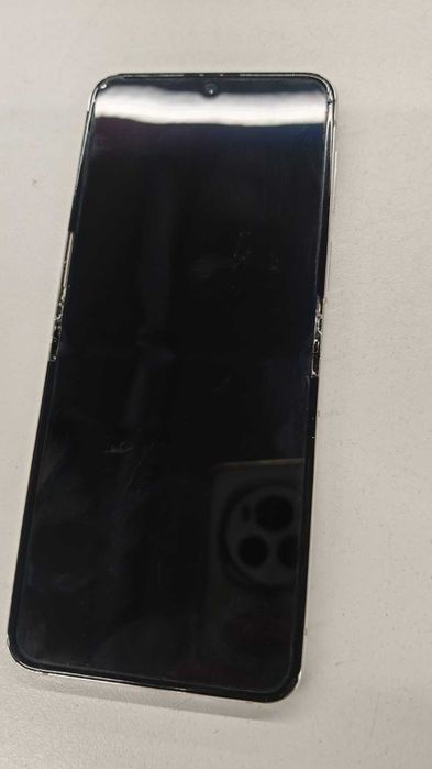Мобилен телефон Samsung Galaxy Z Flip 5 бял