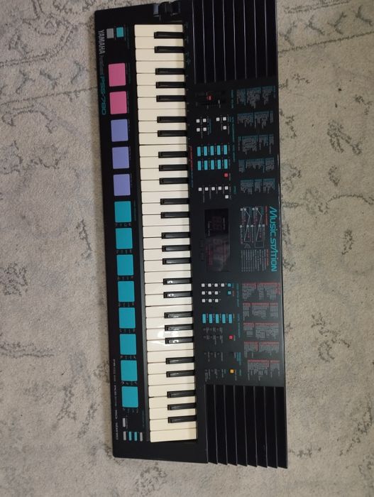 Yamaha psr780 orga midi controler synth