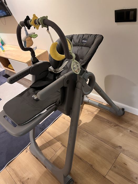 Продам стул для кормления chicco