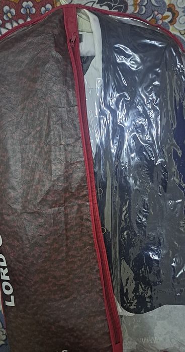 Kastyum shim 1 marta kiyilgan