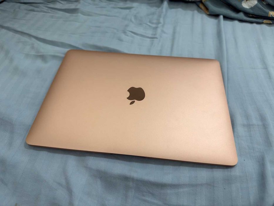 macbook air 2020