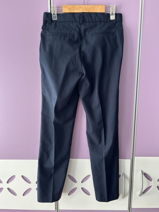 Костюм  H&M тъмно синьо-152 см