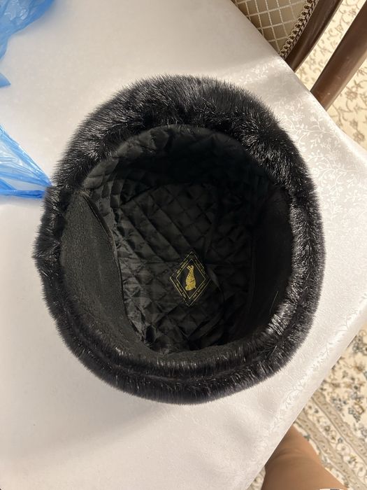 Продам мужскую шапку