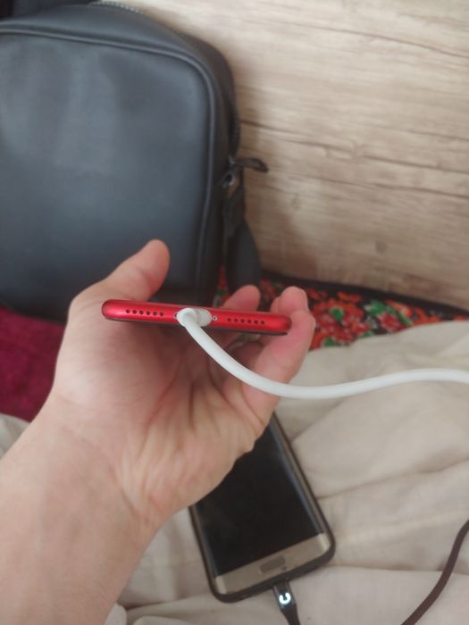 Iphone 8 product red 64gb