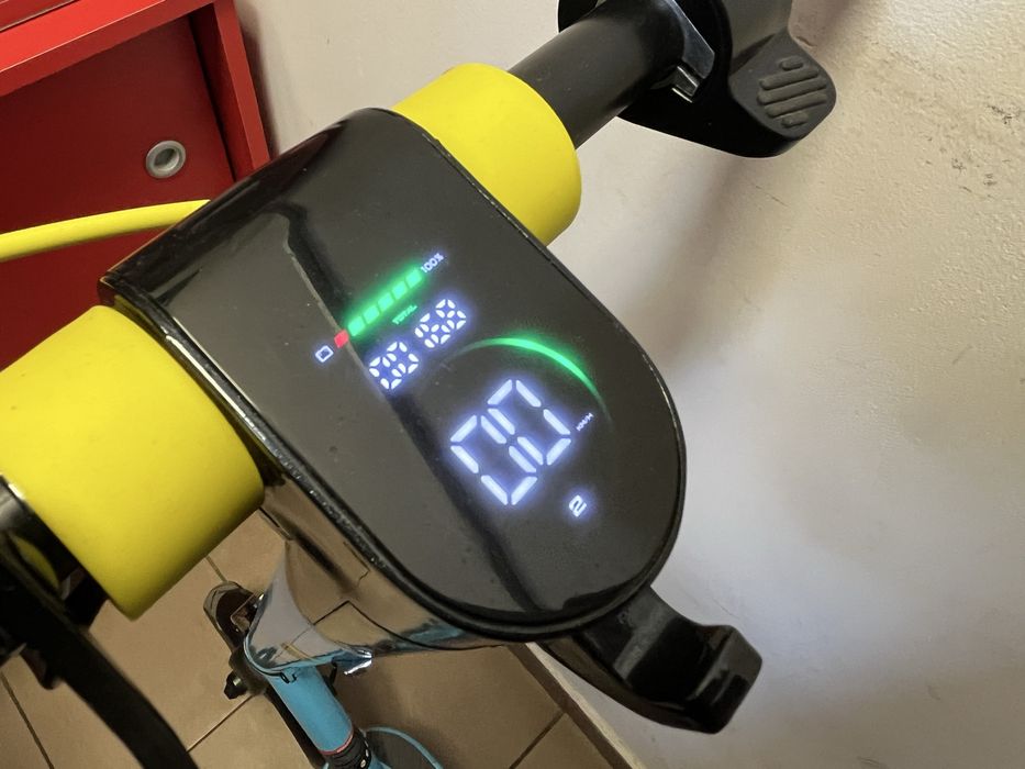 Trotineta Electrica Lexgo  241 km