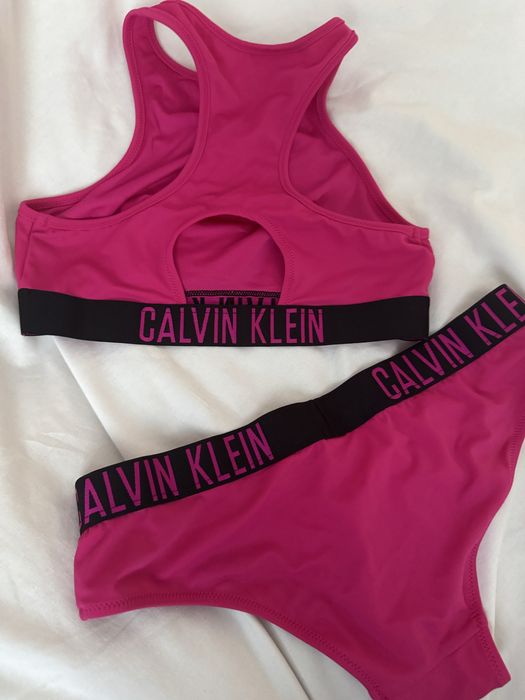 Costum de baie Calvin Klein