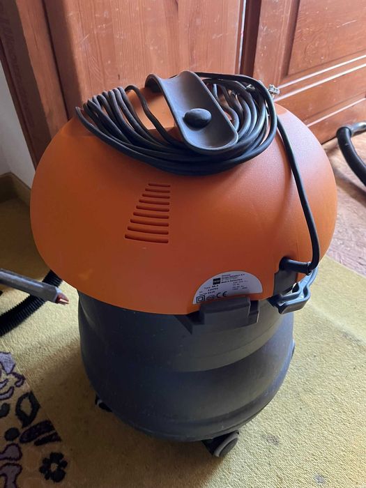 Aspiratoare profesionale