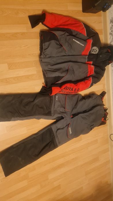 Продам костюм зимний