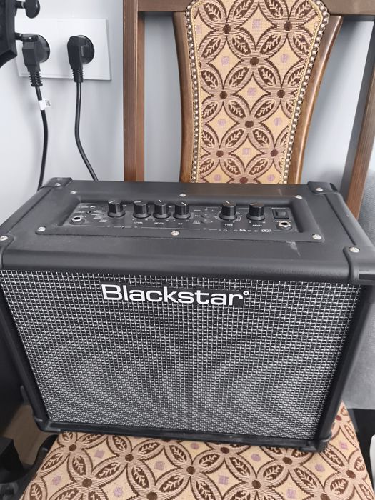 Комбик blackstar id core v4  20