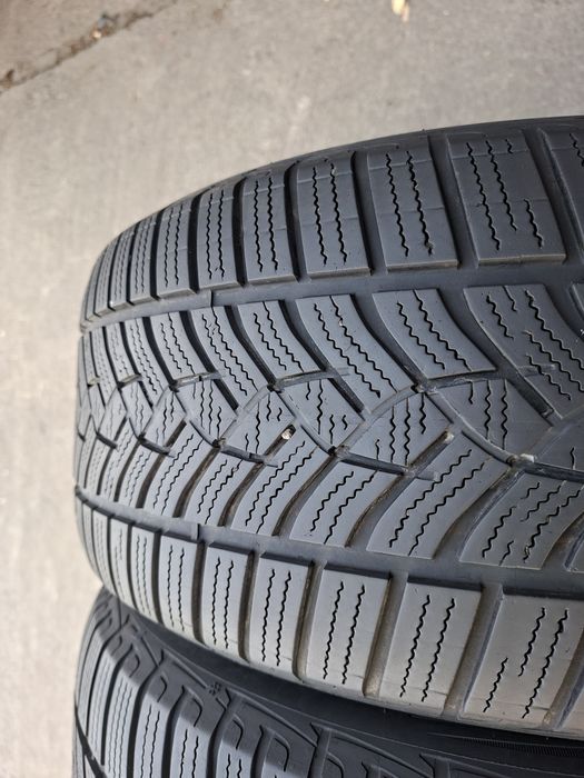 2бр. 225/50/17 Goodyear Ultragrip Performance