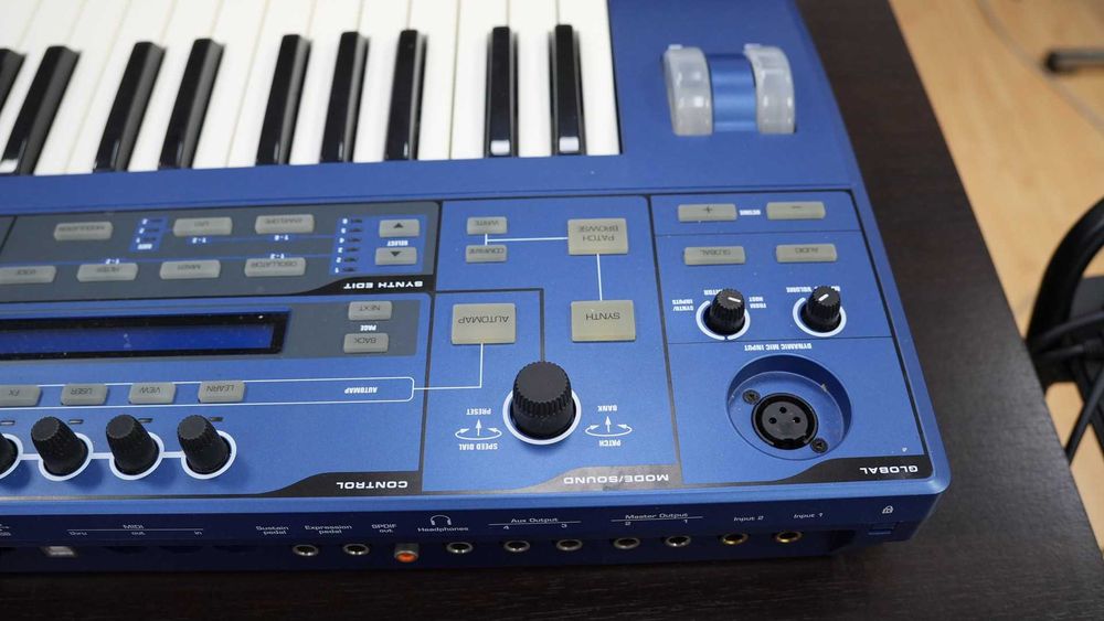 Novation Ultranova – Sintetizator profesional