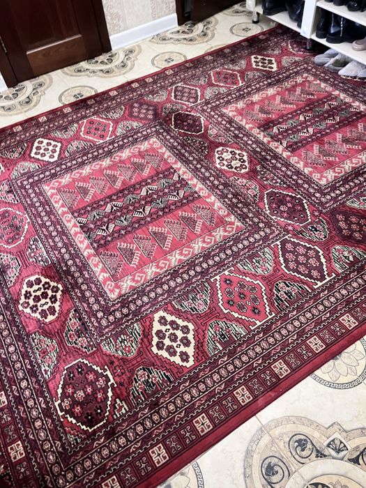 Продам ковры б/у