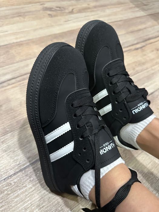 Продам новую обувь