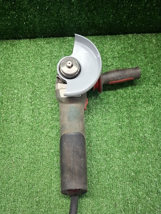 Мощен шлайф на Metabo WEA 17-125 QUICK (2025 година)