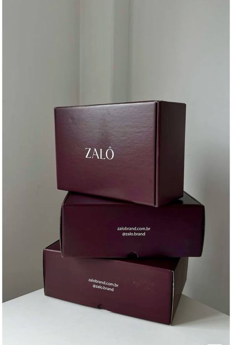 подарочный пакет  подарочный коробкалар ишлаб чикарамиз