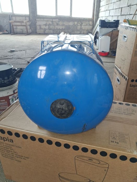 Hidrofor 50 litri, puțin folosit