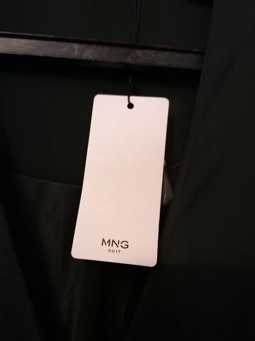 Тъмно зелена рокля Mango