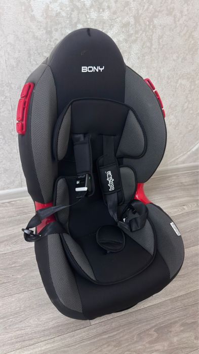 Продам автокресло