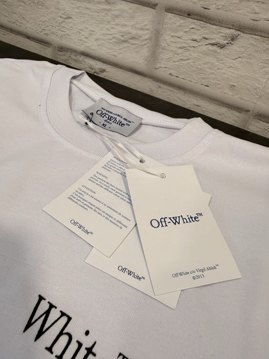 Tricou Off-White