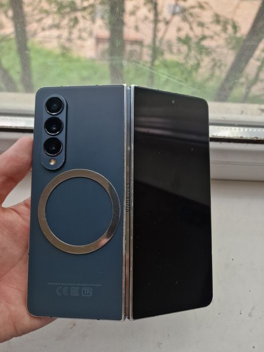 Samsung Z Fold 4 256Gb