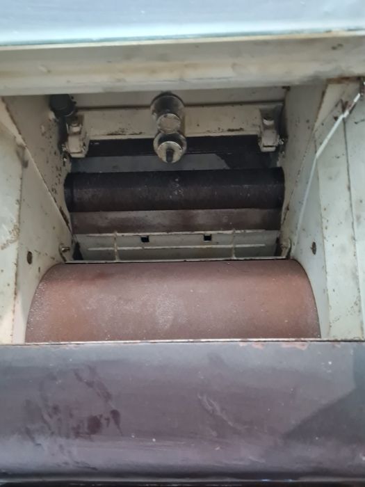 Valțuri moară de cereale.