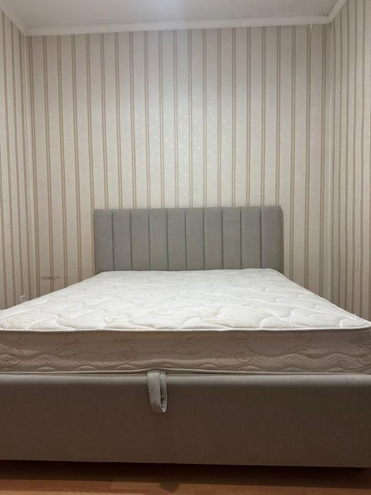 Продам двухспальную кровать