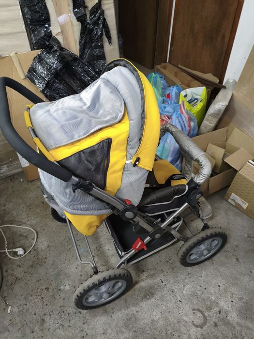 Детска количка запазена