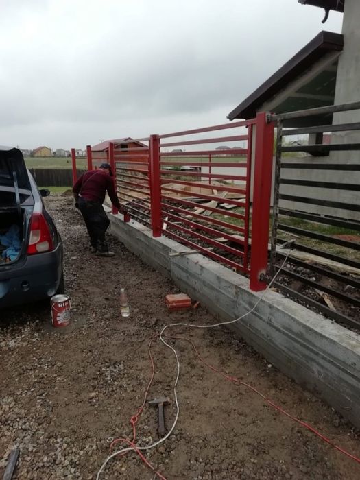 Meseriasi in constructii garduri de peste 10 ani, construim începând d