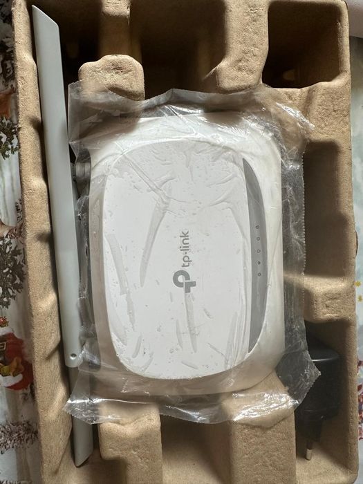 Продам роутер tp-link