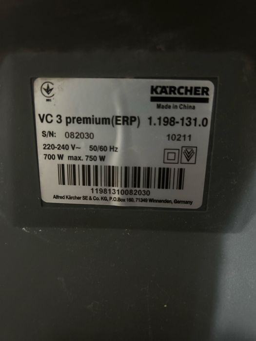 Продам Пылесос Karcher VC3
