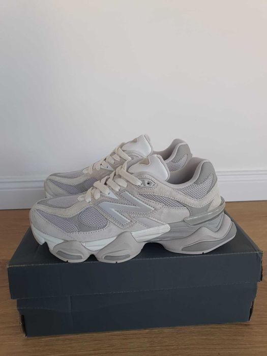 New Balance 9060 - marimea 38 - Noi