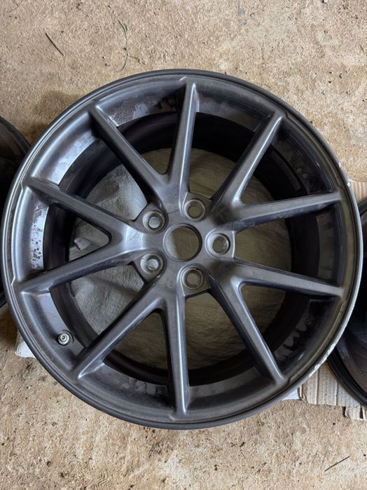 Джанти 5x114,3 18 цола Tesla Model 3