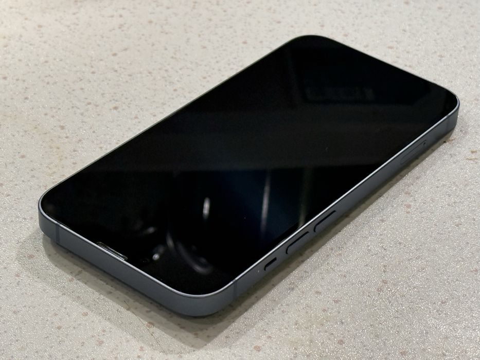 iPhone 14 128GB Blue – Перфектен, 100% Батерия!