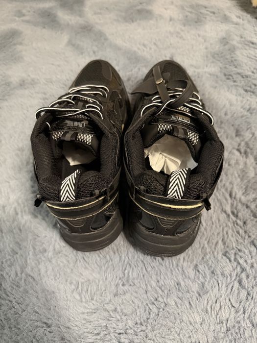 Off-White Be Right Back Black