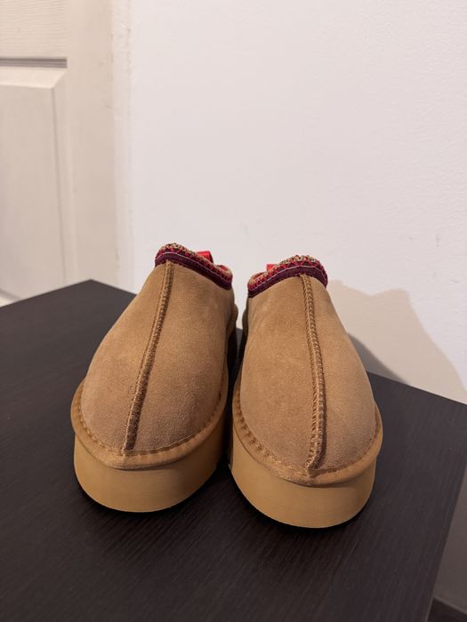 UGG Tazz Chestnut Marimea 37 Noi