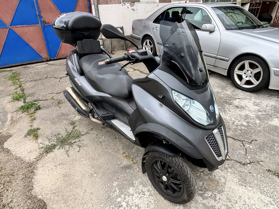 Piaggio mp3. 500cmc. Se poate conduce cu cat b