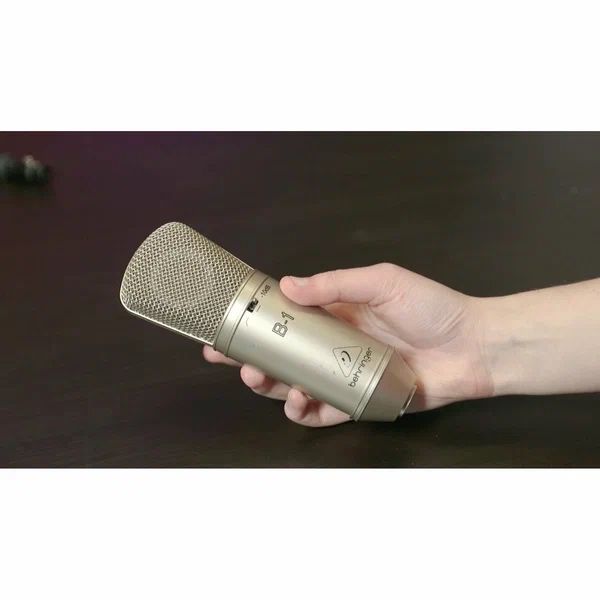 Новый студийный микрофон Behringer B1