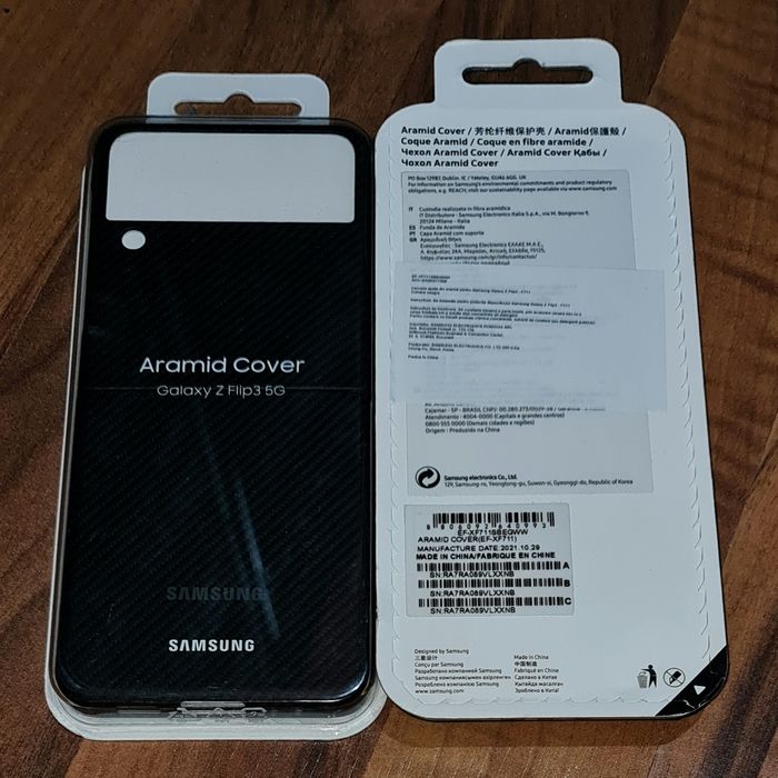 Husa fibra aramida originala Samsung Aramid Cover Z Flip 3 5G F711