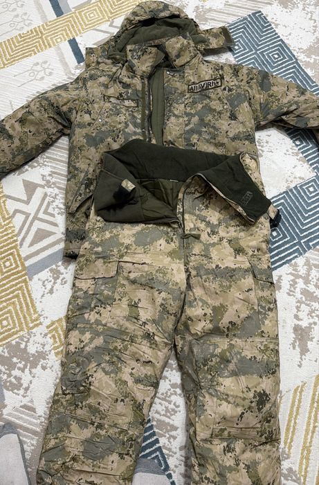 Продаю Военный форма компплект песочный