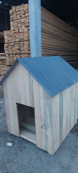 Собачий будка. Домик