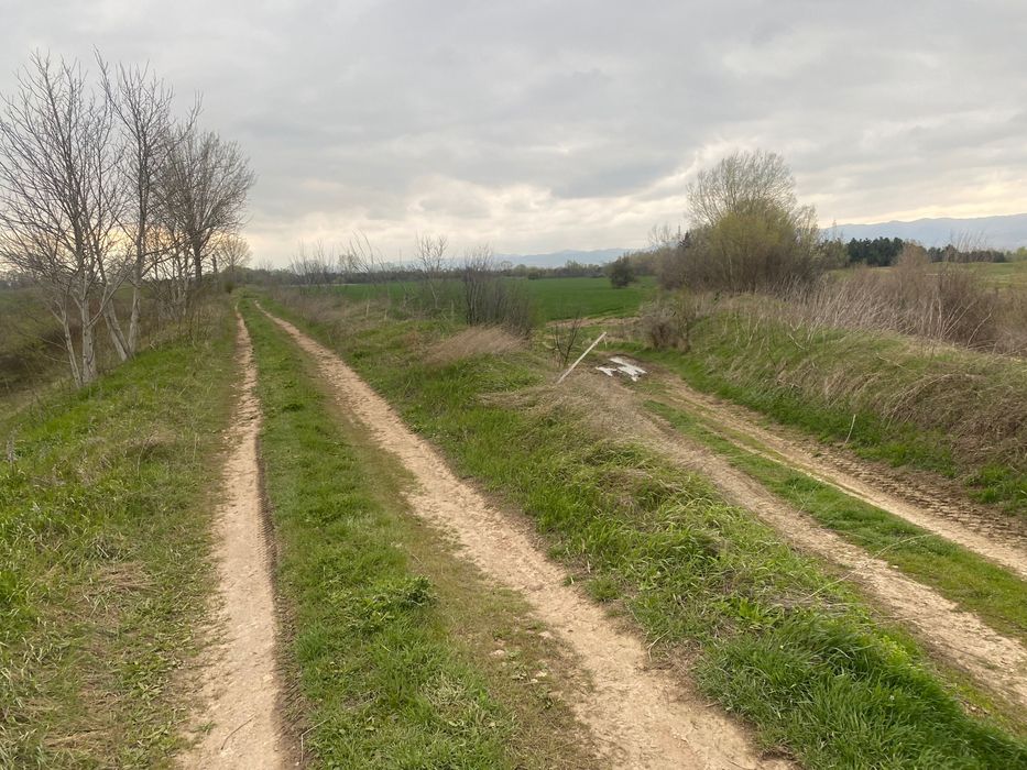 Парцели с. Равно поле