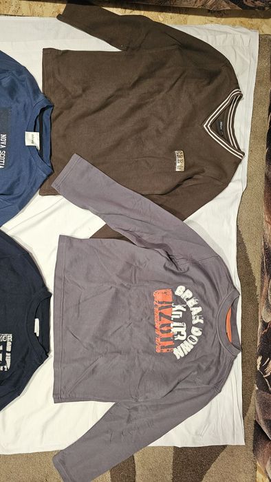 Set 4 bluze pulovere baieti 140