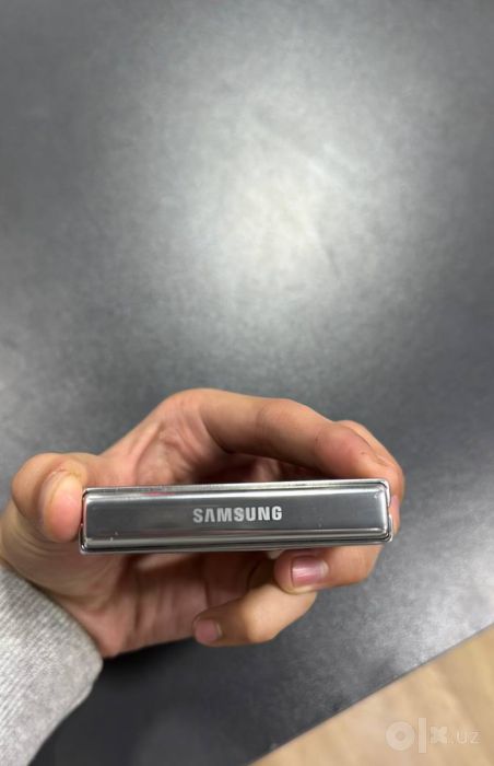 Samsung z flip 5