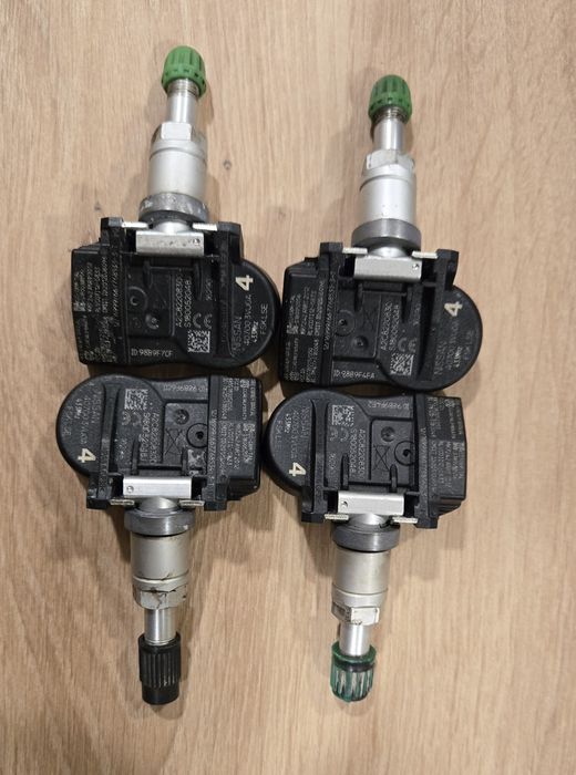 Датчици на налягане на гумите Nissan