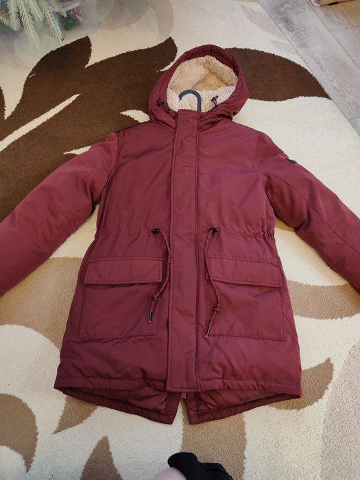 Зимняя куртка на мальчика