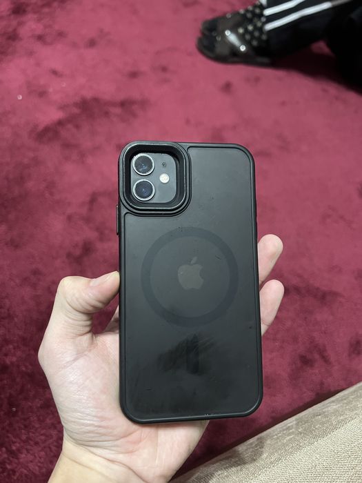 Айфон 11 128гб.