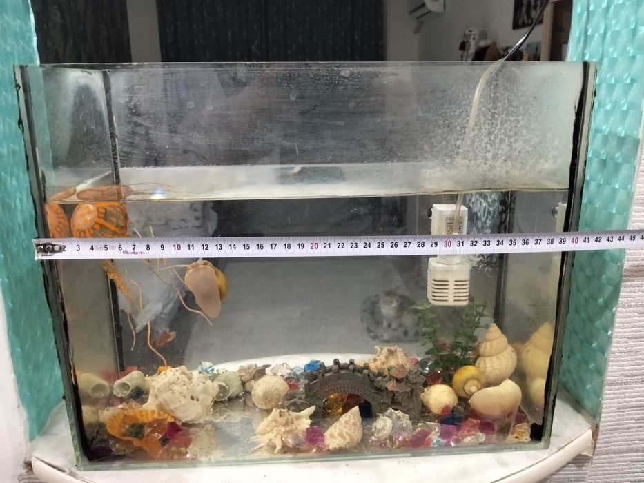 Продам аквариум на 18 литров