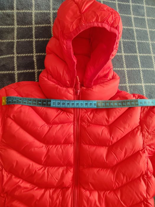 Курточка демисезонная для девочки 7-8л