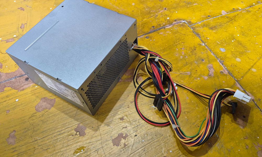 Блок питания Lite-On 200W