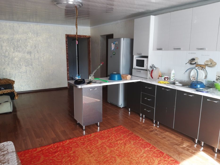 Продам 2х этажный дом.